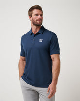 Navy Travis Mathew