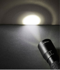 Trailblazer Zoom Flashlight | L.L.Bean