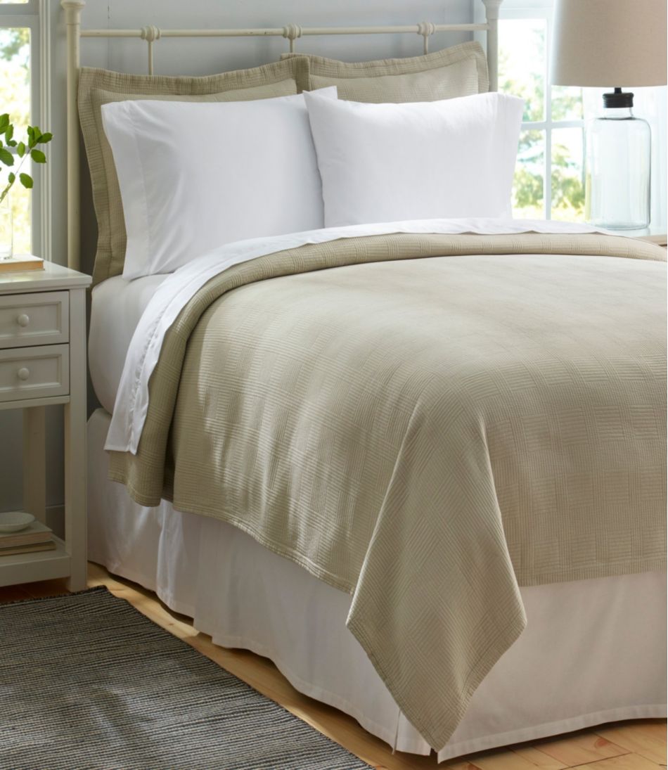Vintage Matelassé Coverlet | L.L.Bean