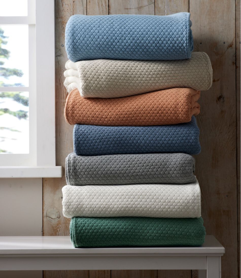 Organic Honeycomb Matelassé Bedspread | L.L.Bean