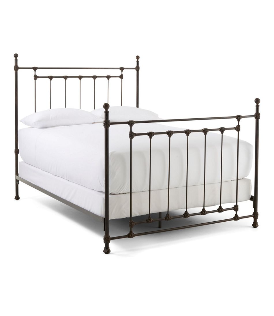 Farmhouse Iron Bed | L.L.Bean