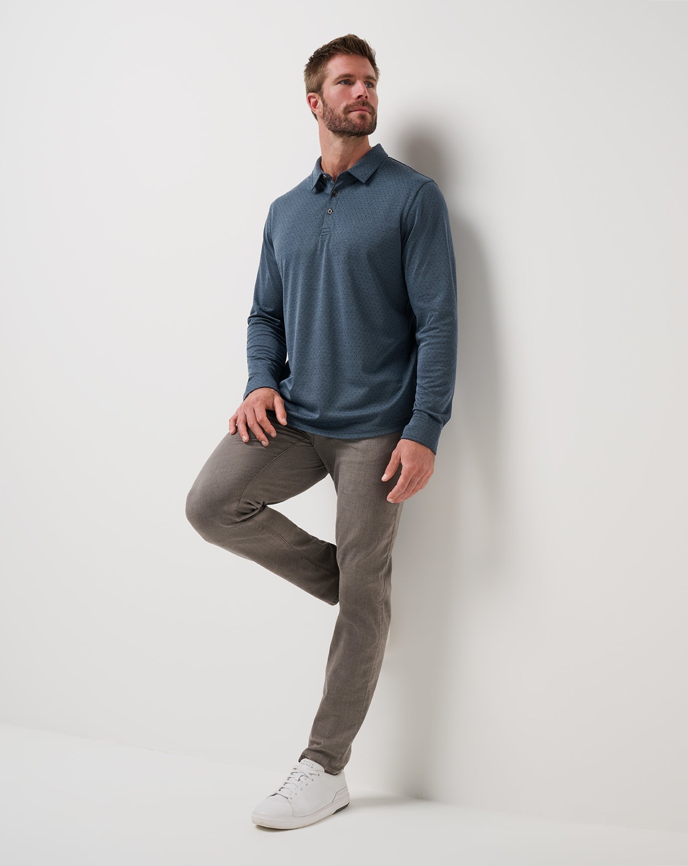Navy Travis Mathew