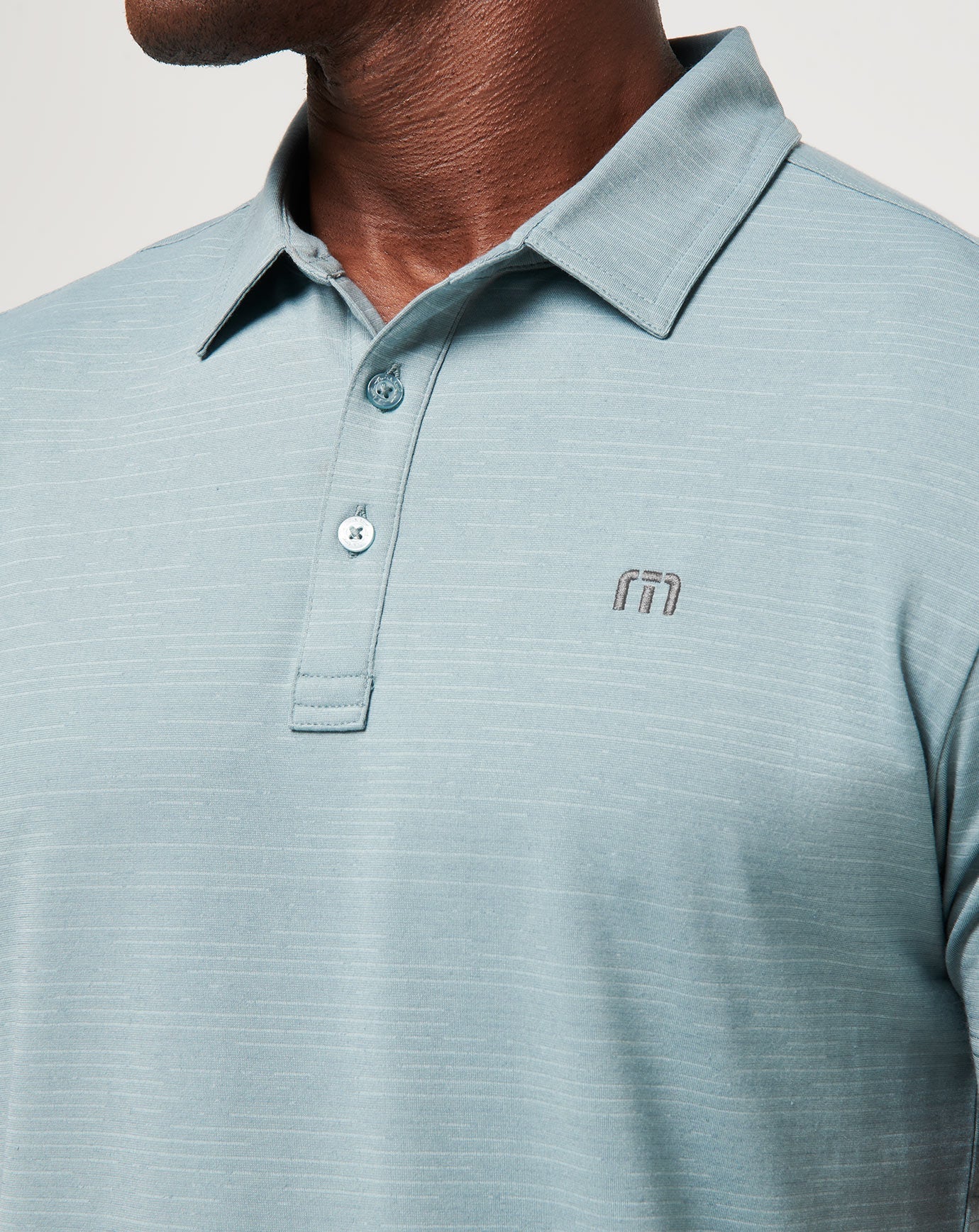 Arona Travis Mathew