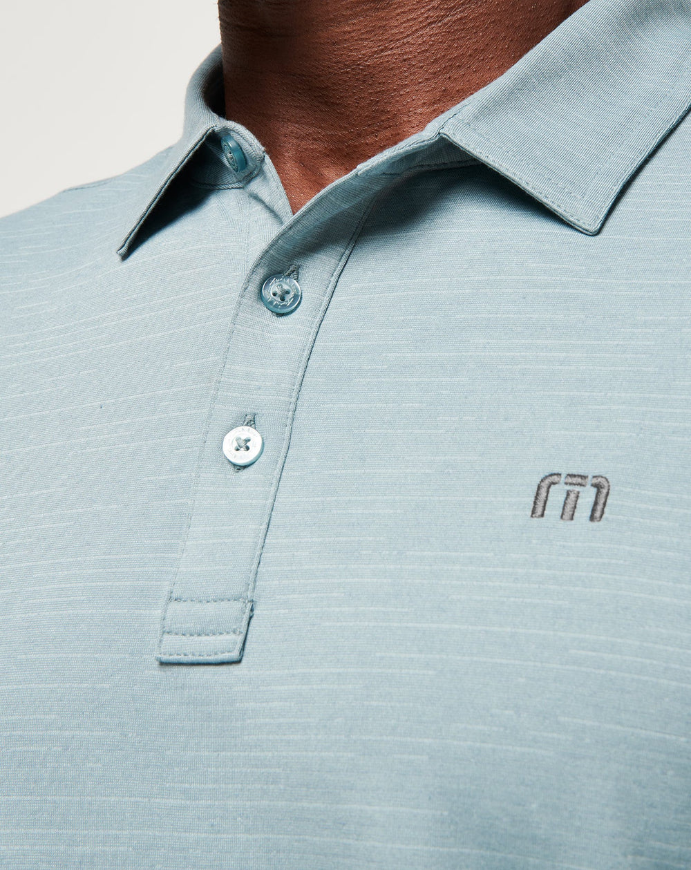 Arona Travis Mathew