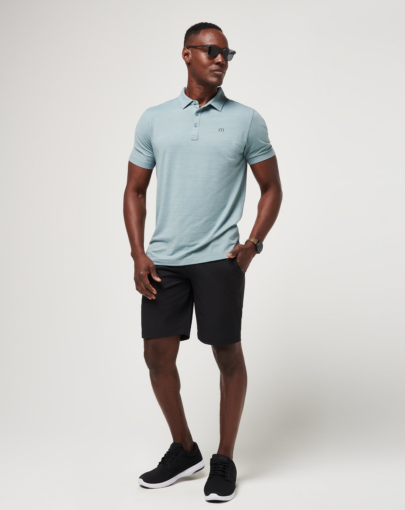 Arona Travis Mathew