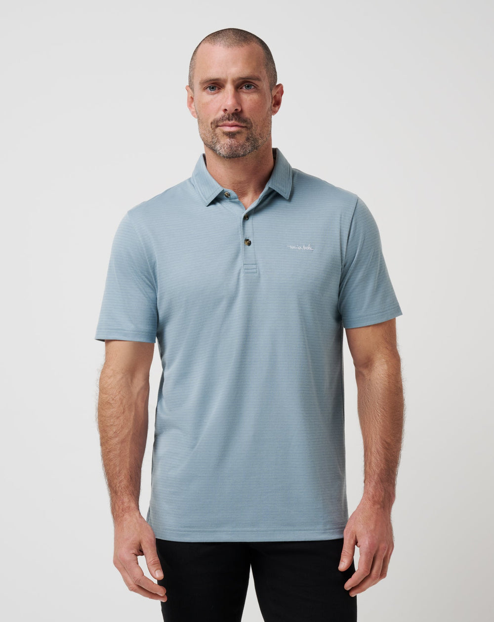 Arona Travis Mathew