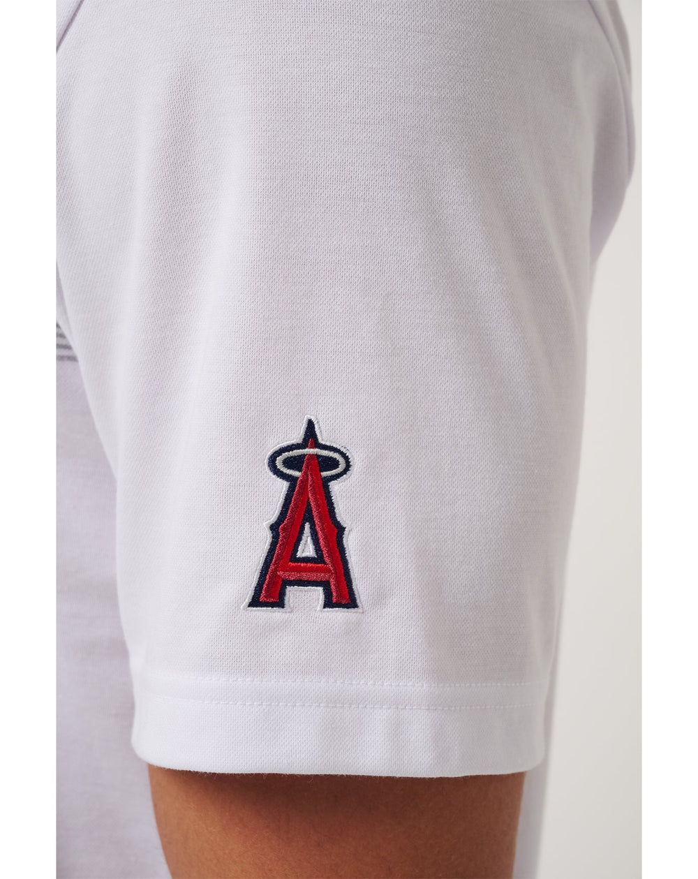 White Travis Mathew