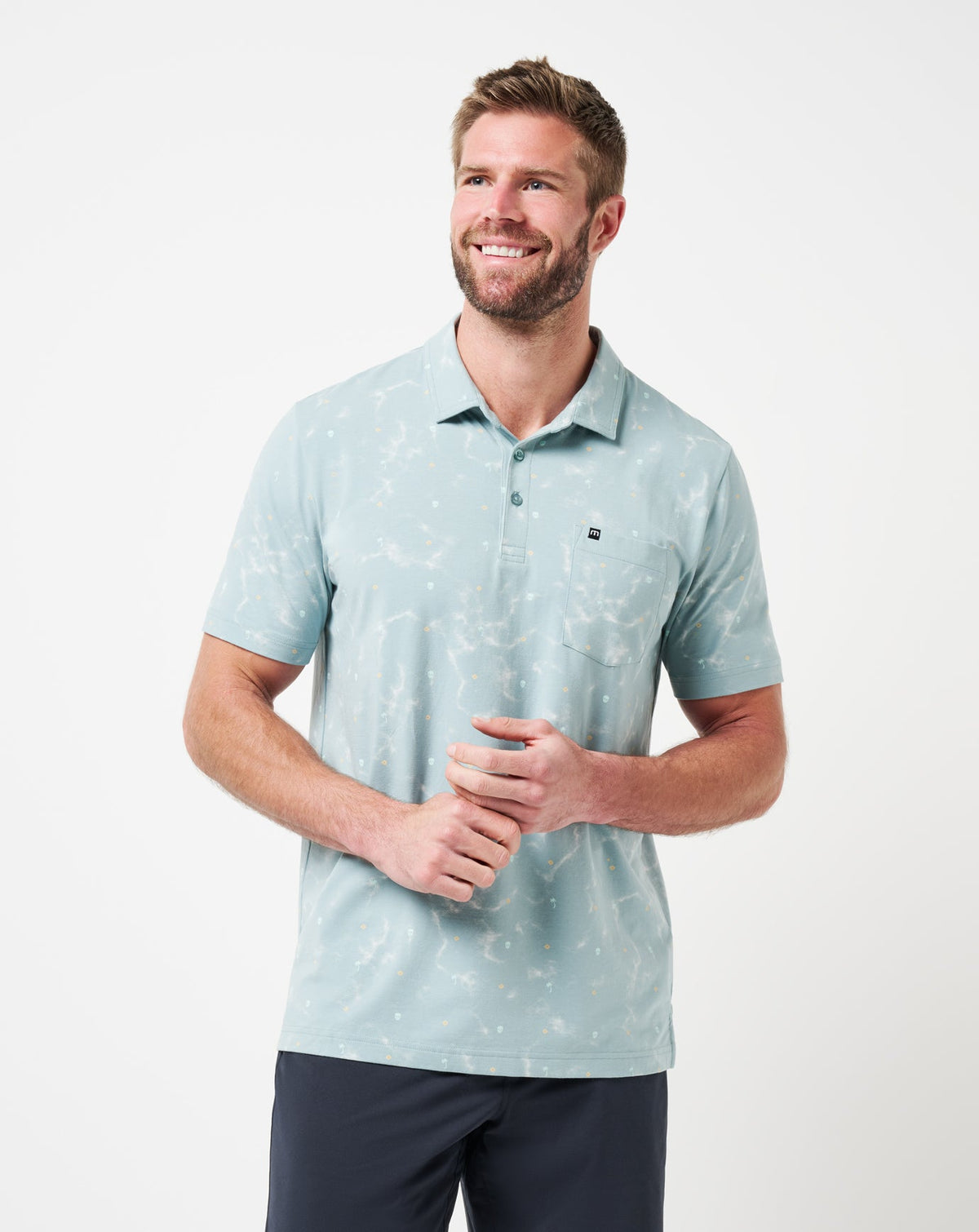 Arona Travis Mathew