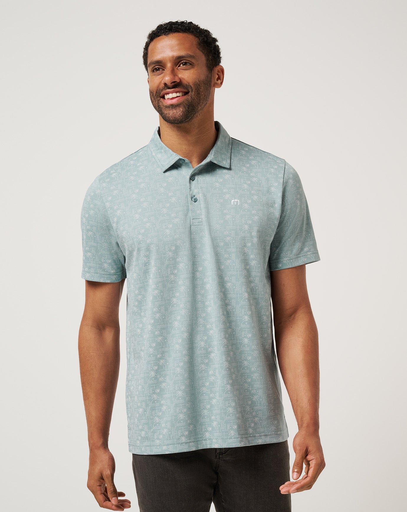Arona Travis Mathew