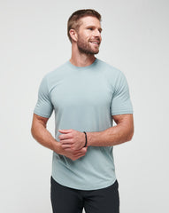 Arona Travis Mathew