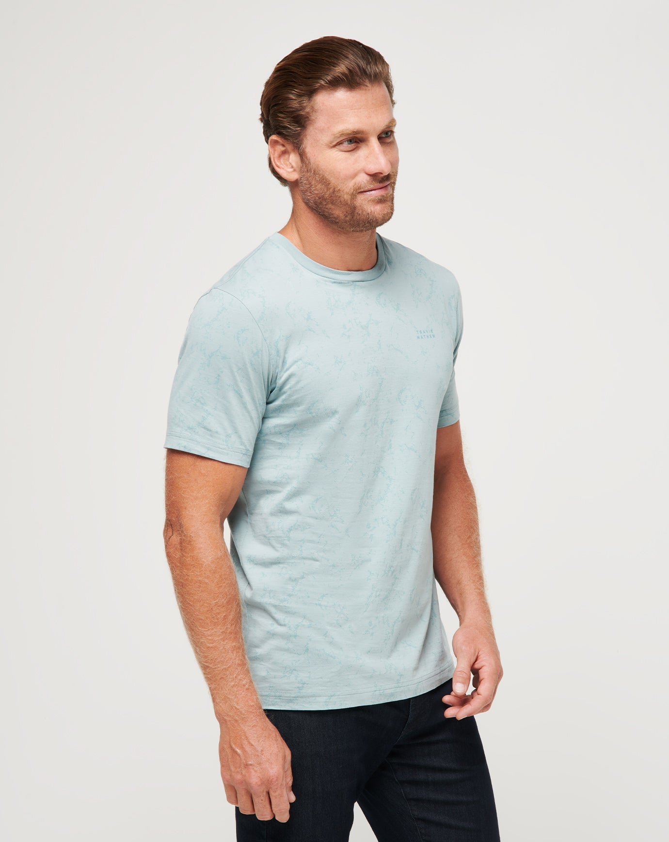 Arona Travis Mathew