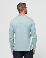 Arona Travis Mathew