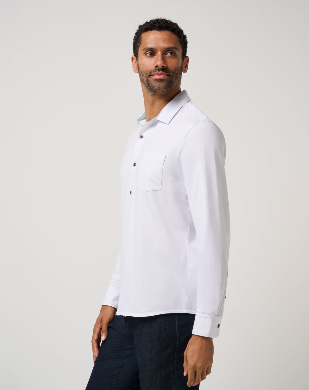 White Travis Mathew