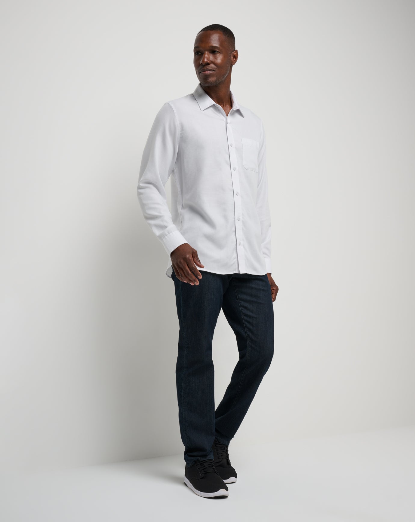 White Travis Mathew