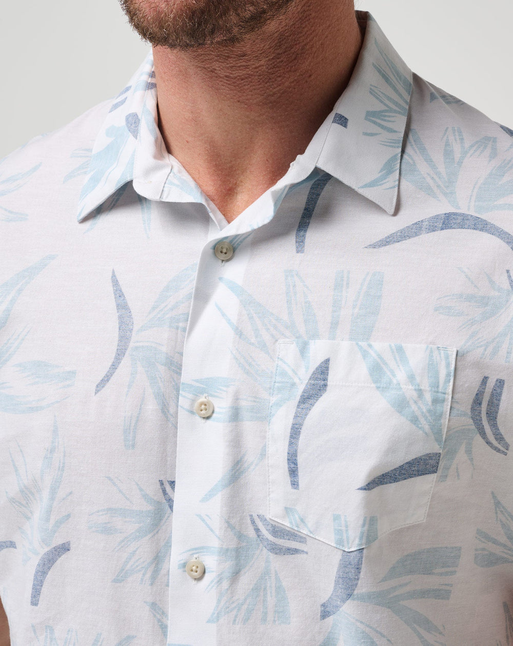 White/Quiet Harbor Travis Mathew