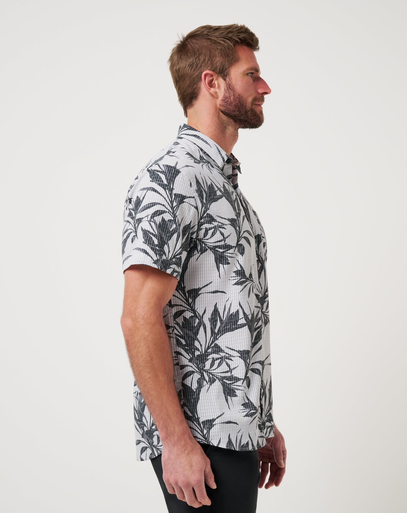 Micro Chip Travis Mathew