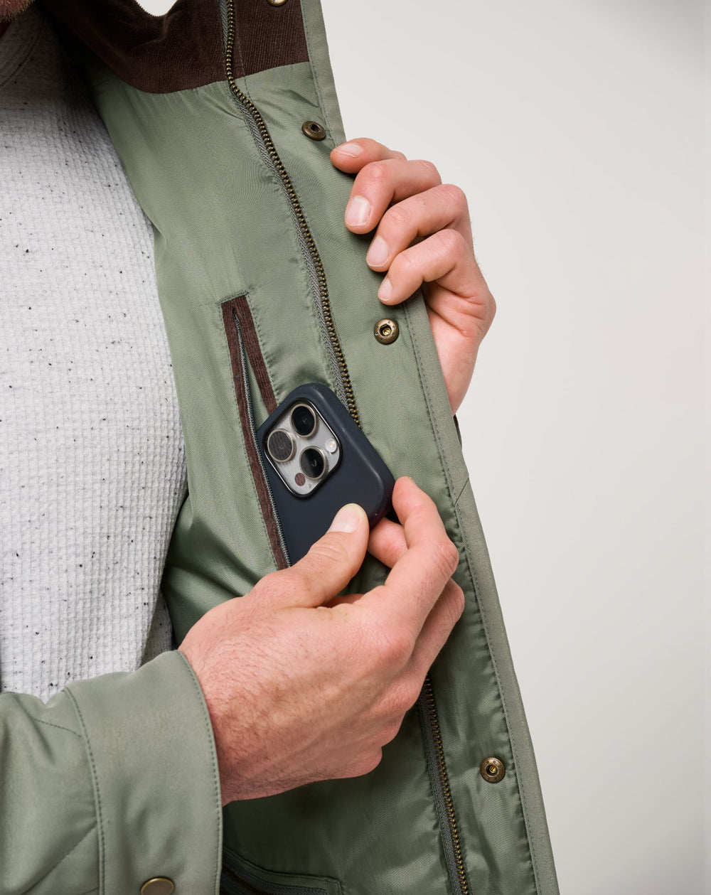 Dark Olive Travis Mathew