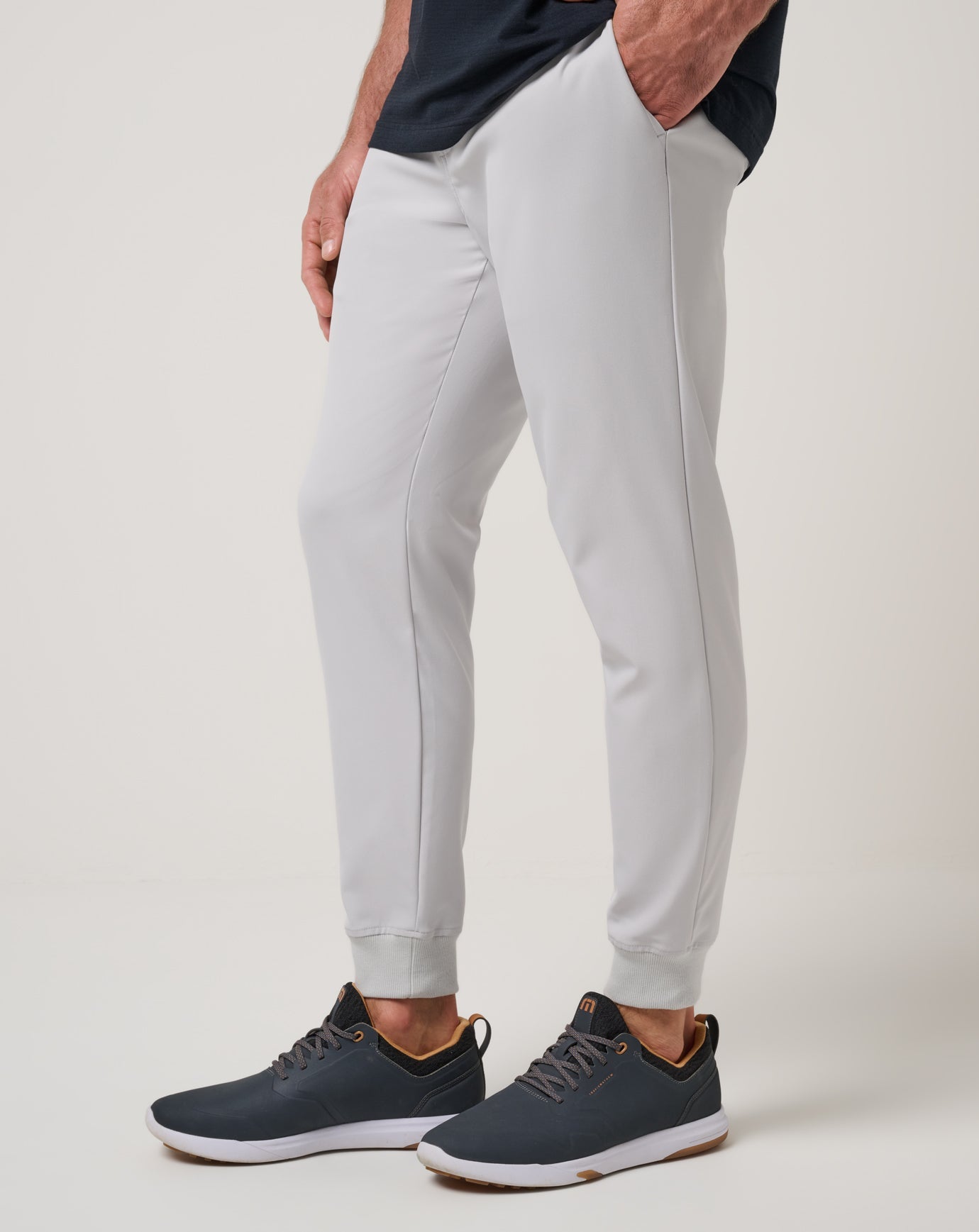 Micro Chip Travis Mathew