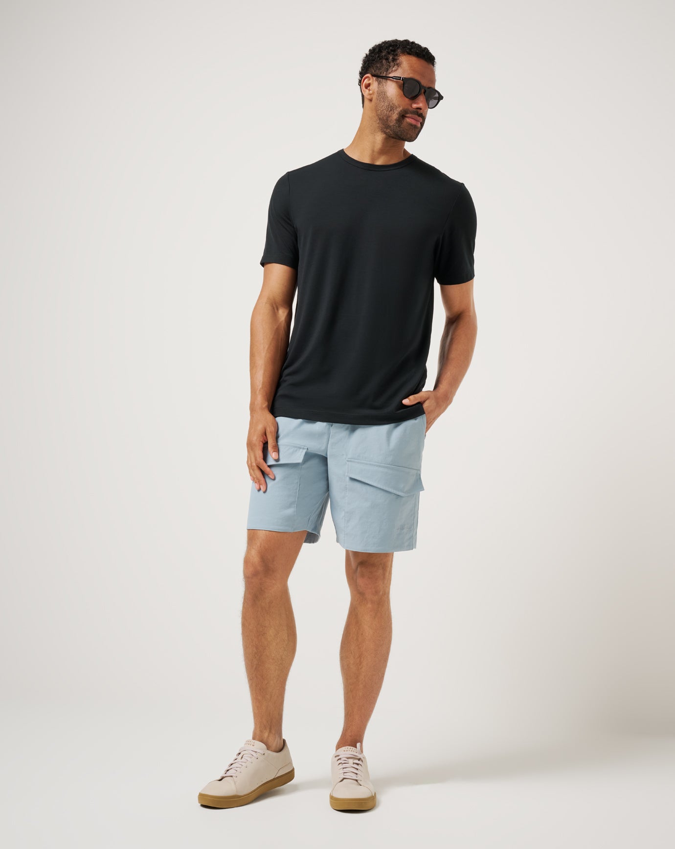 Arona Travis Mathew
