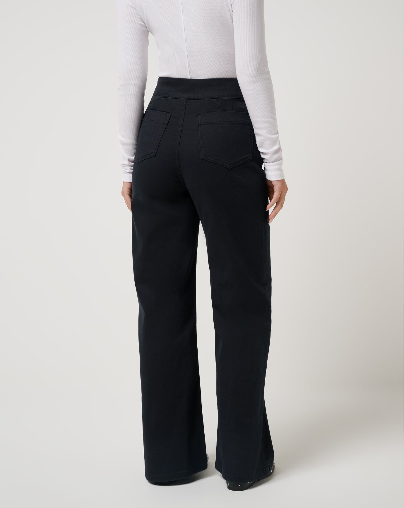 Black Travis Mathew
