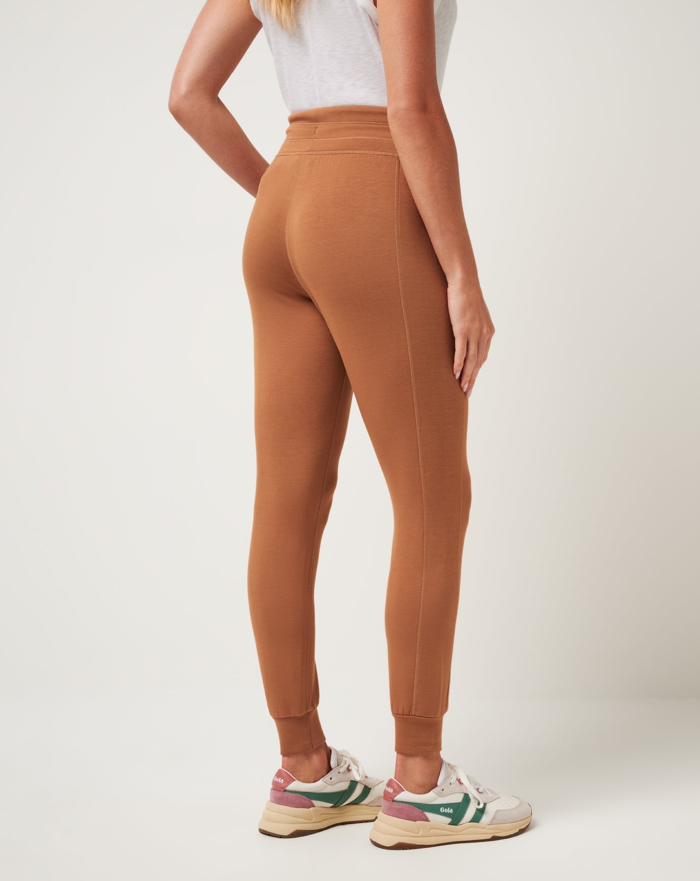 Chestnut Travis Mathew