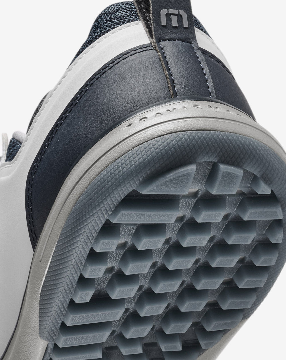 White/Total Eclipse Travis Mathew