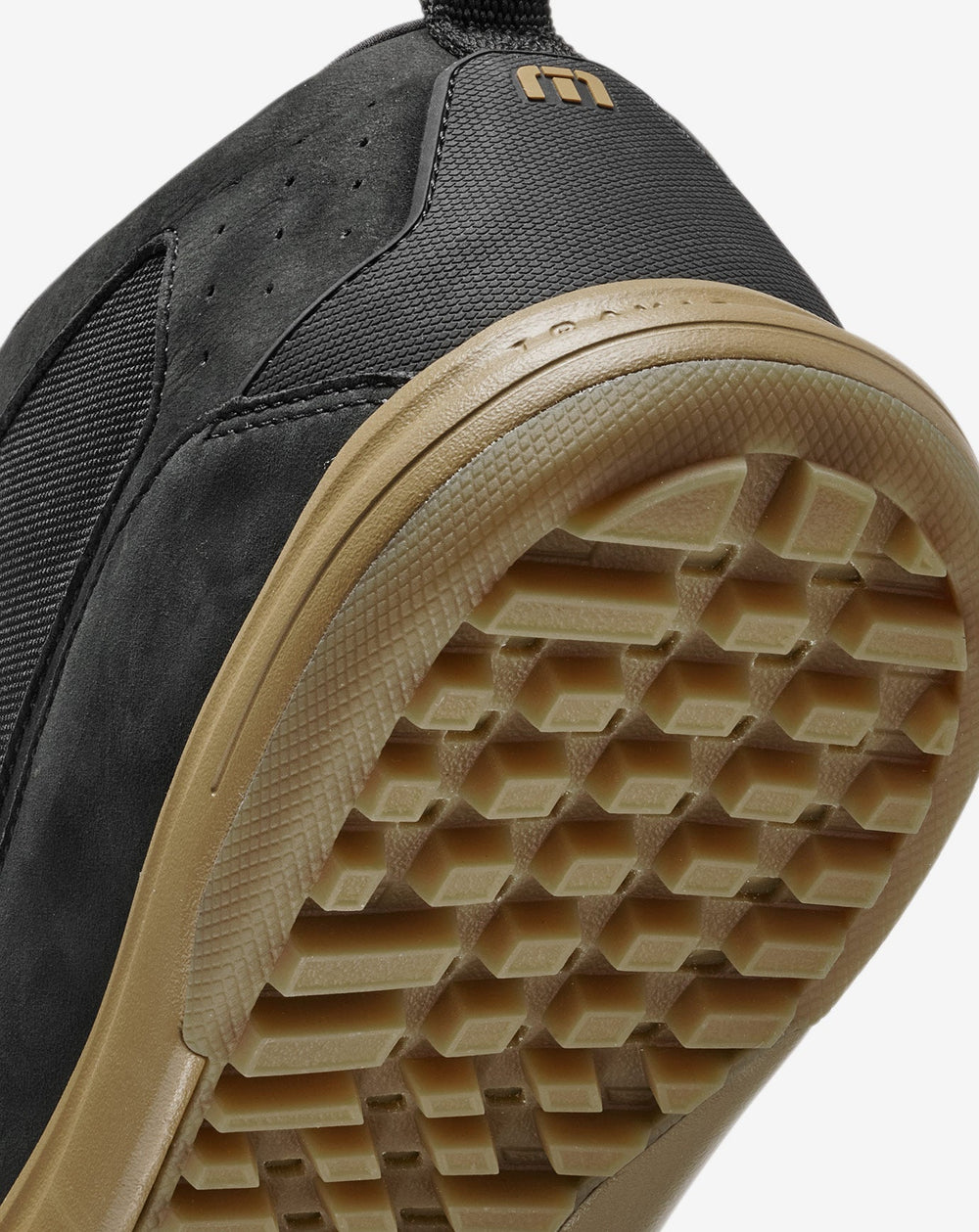 Black/Gum Travis Mathew