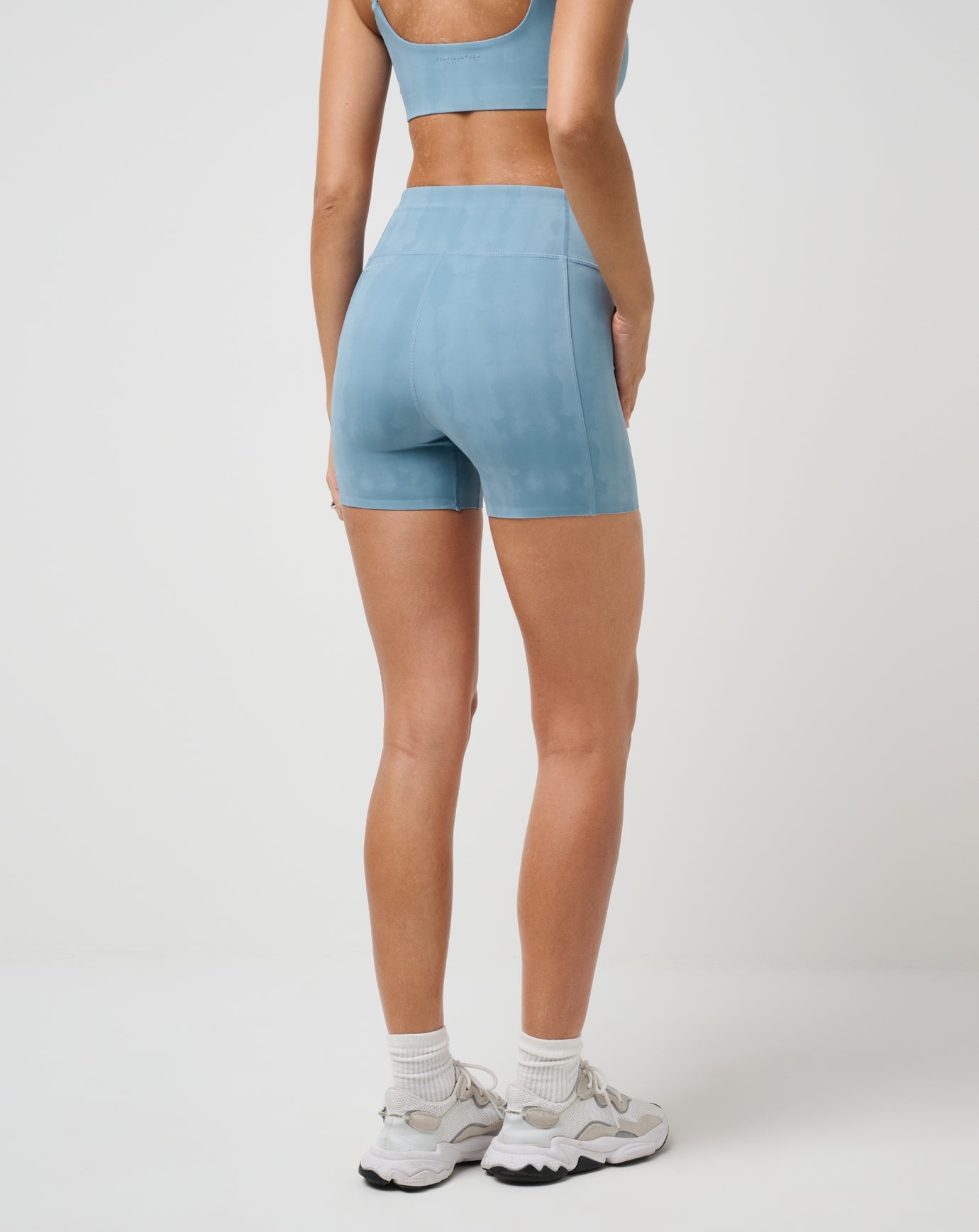 Smoke Blue Multi Travis Mathew