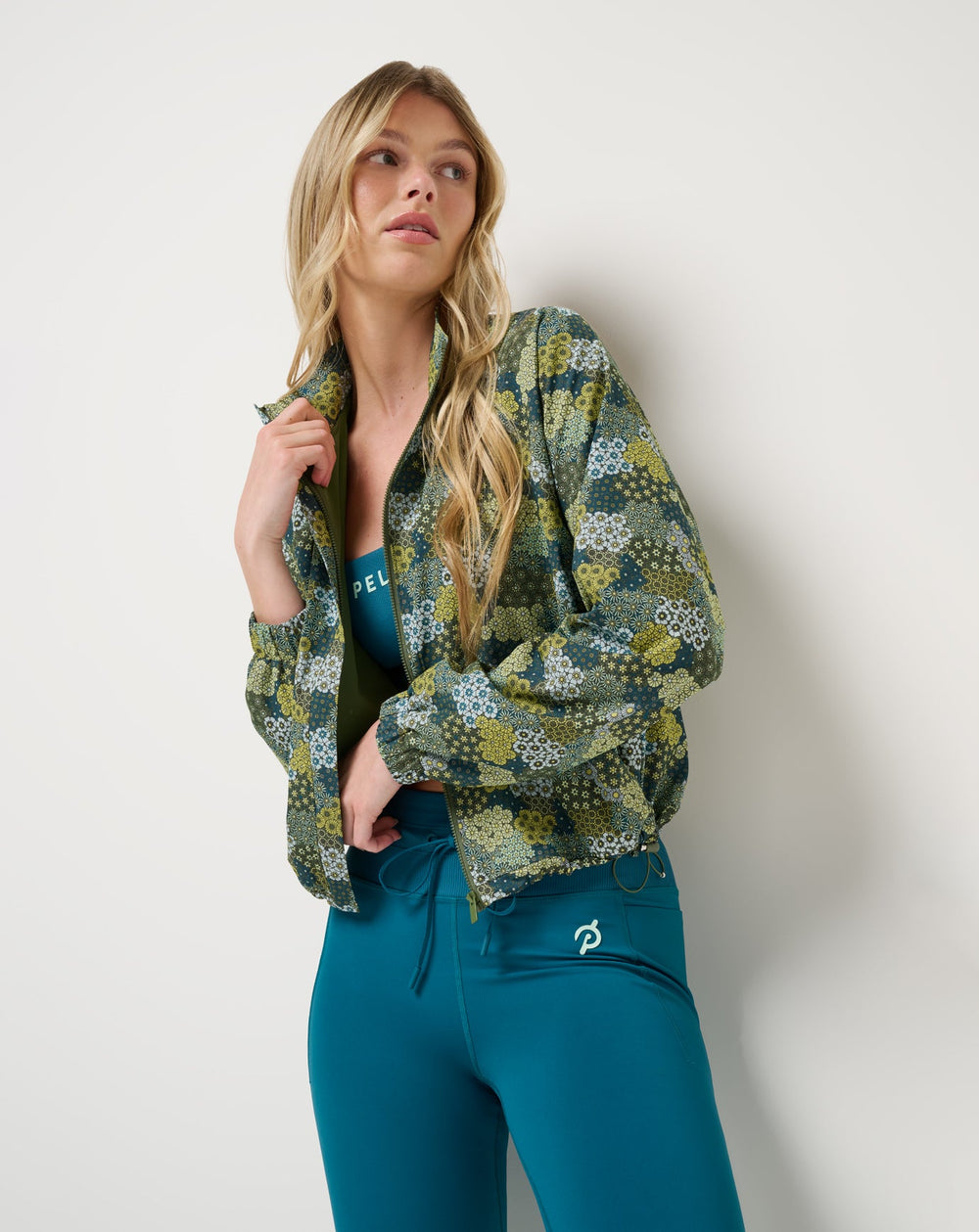 Bronze Green Multi Travis Mathew